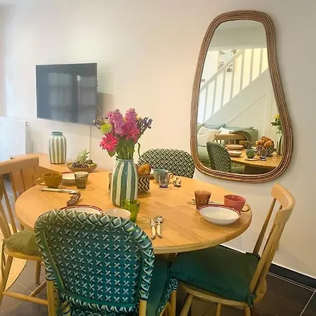 빌라 Krystel Avel A *